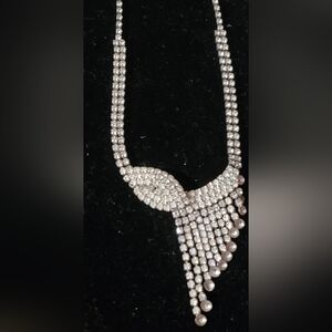 Elegant Vintage Rhinestone Necklace
